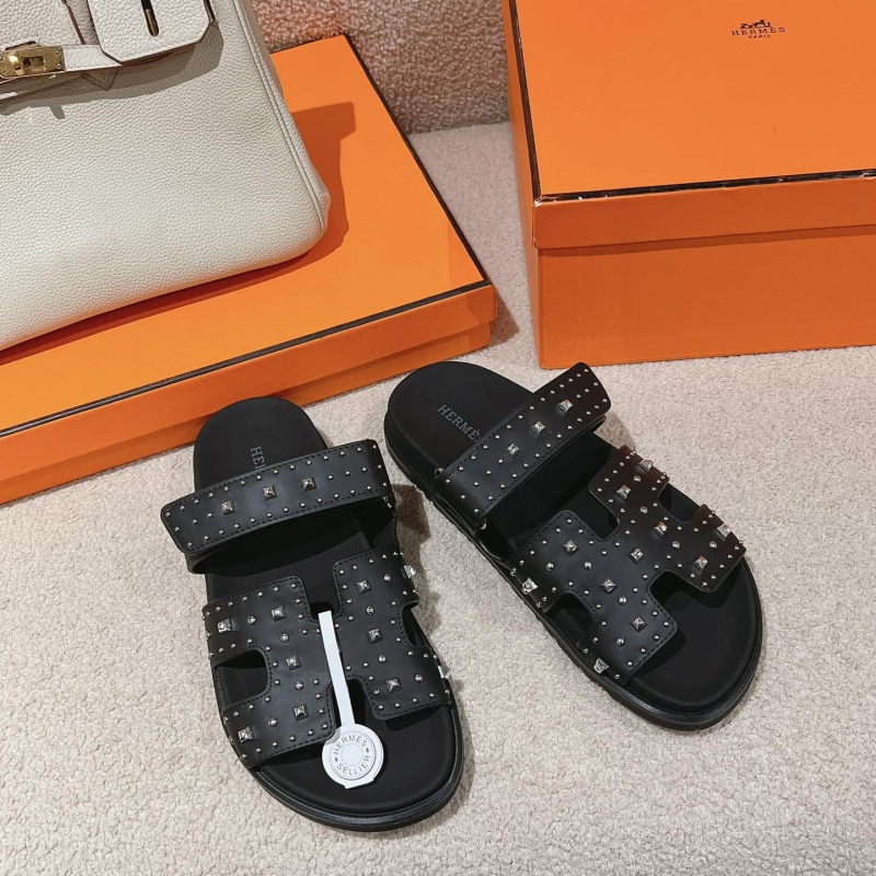 H**mes slippers